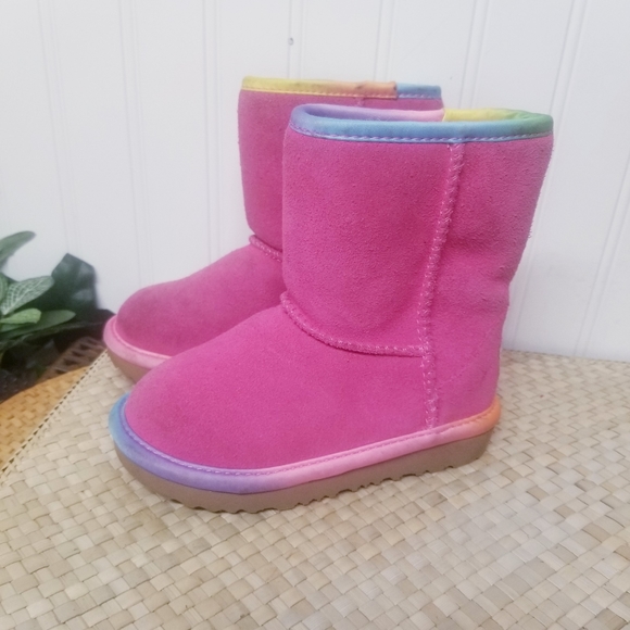 Uggs with rainbow trim Clearance